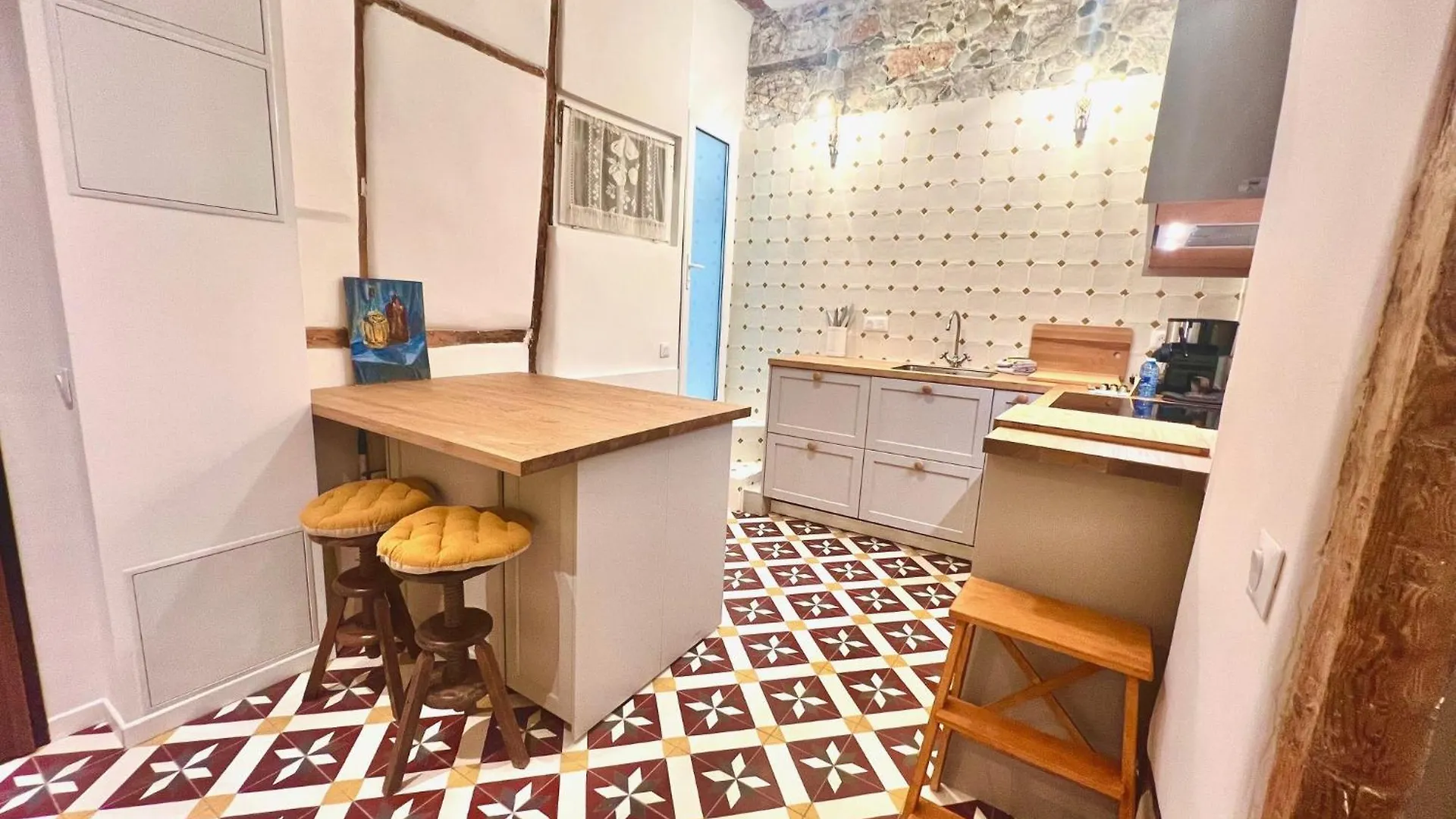 Aparthotel Riviera - Maison Du Chateau - Old Town - Promenade Des Anglais Ницца 0*,  Франция