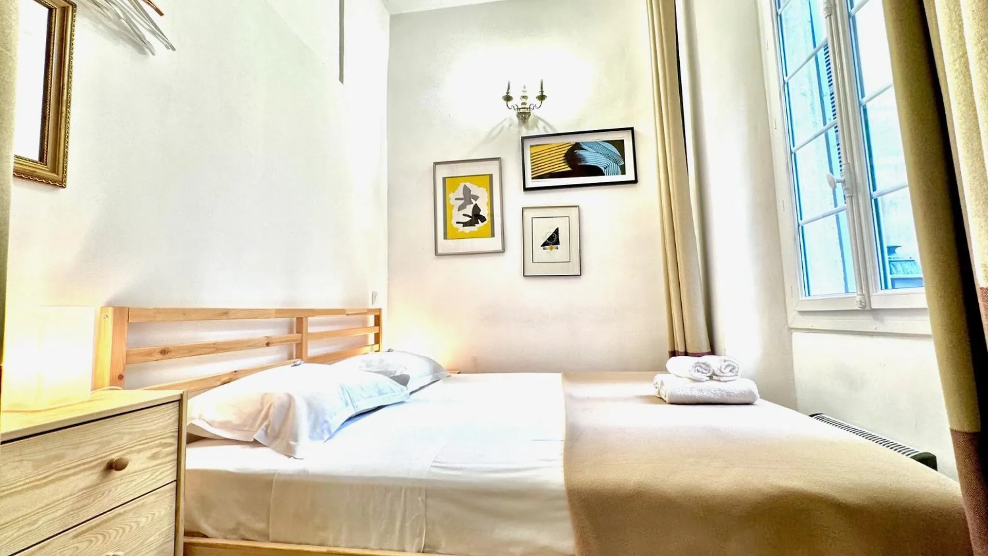 Апартаменты Aparthotel Riviera - Maison Du Chateau - Old Town - Promenade Des Anglais Ницца